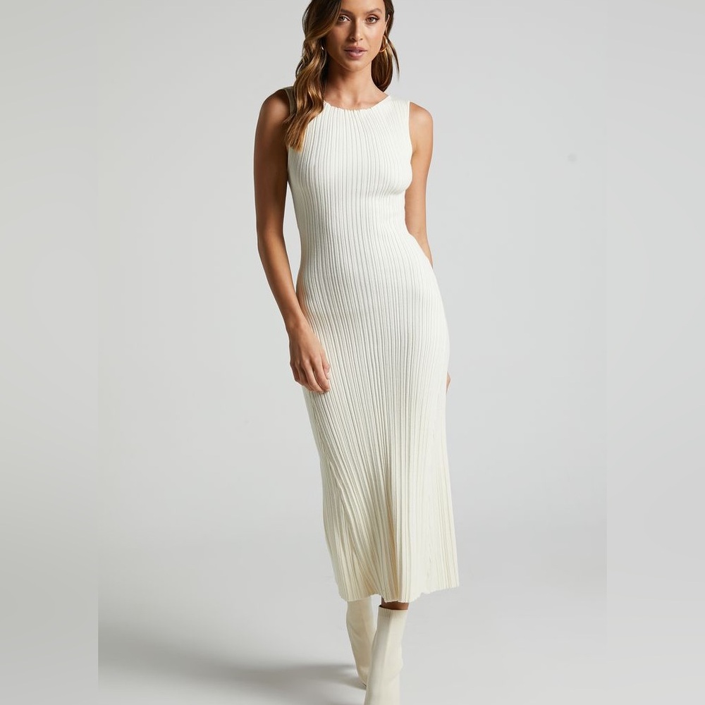 AMANDA HIGH NECK KNIT BODYCON MIDI DRESS IN BUTTER YELLOW